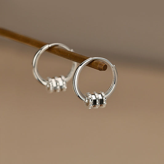 Örhängen ringar med hänge