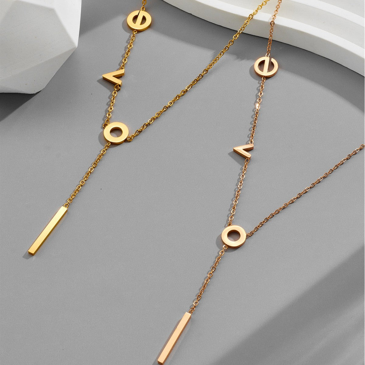 Halsband love