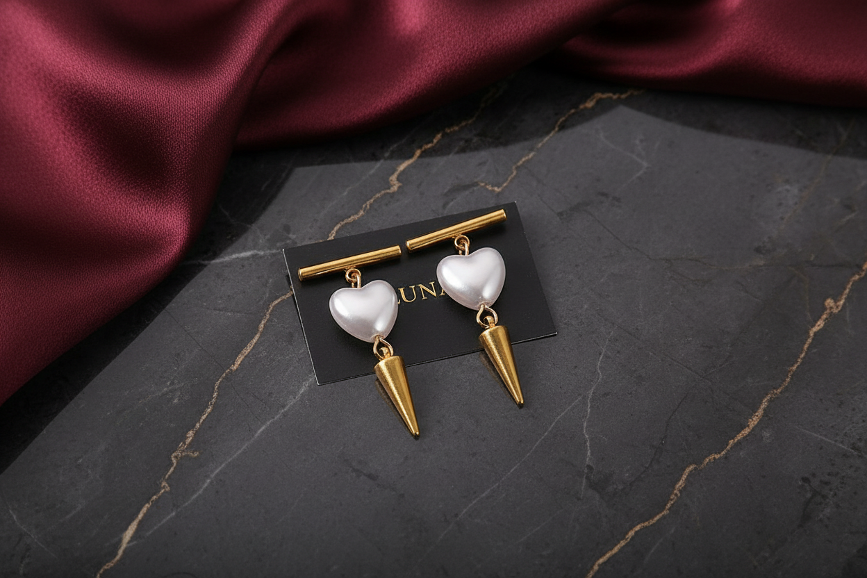 Flat lay komposition med örhängen